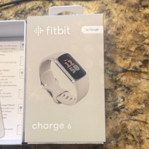Fitbit Charge 6 Smartwatch